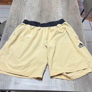 Adidas Men's Black and Tan Athletic Shorts